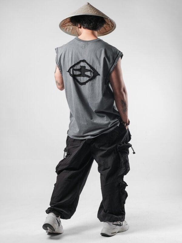 kenpachi_sleeveless_listing 11th Oni